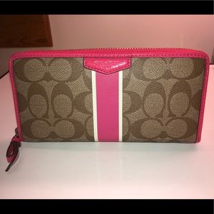 Coach Signature Stripe Khaki/Pink Zip Wallet